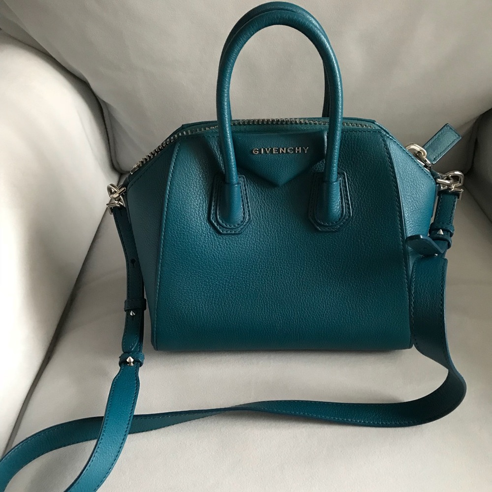 Givenchy mini Antigona bag